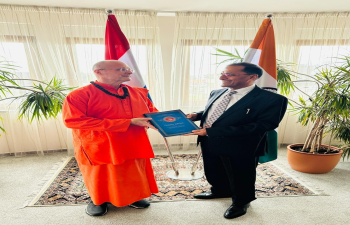 Ambassador Arun Goel received Swami Vivek Puri, President of the Hindu Religious Society of Croatia, and held a fruitful meeting about Swami's actively engaged work for the last 40 years, which is continuously strengthening India-Croatia friendship ties 